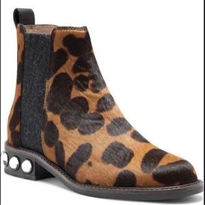 Louise etCie cow fur booties 🤩🤩🤩